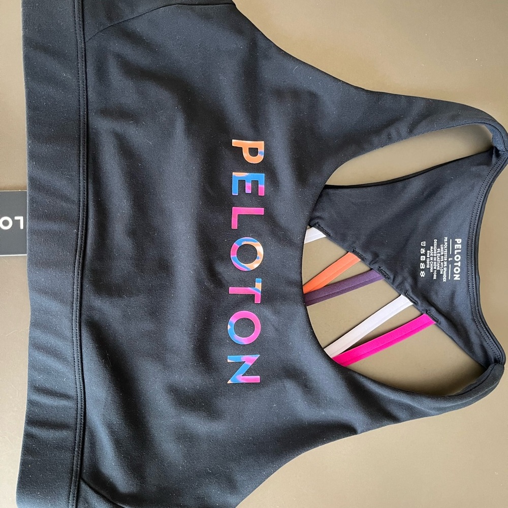 Peloton Black Cadent  Bra